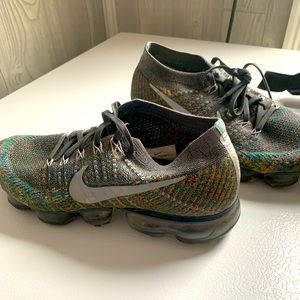 Multicolored Nike flyknit 9.5 womens shoes